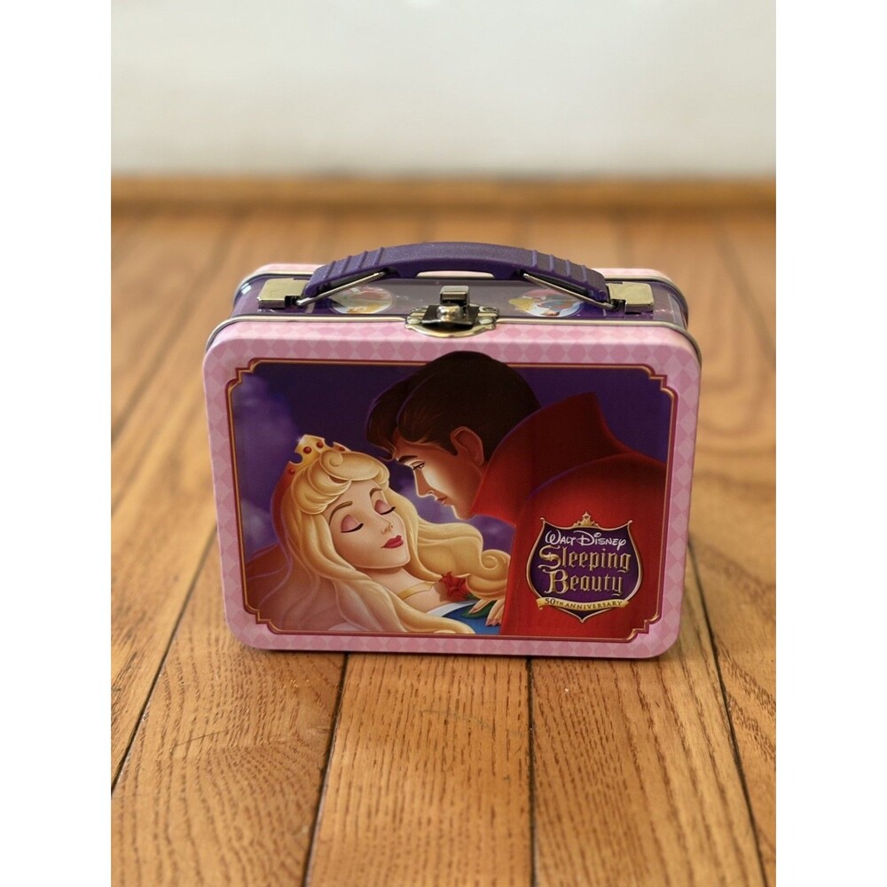 Walt Disney Sleeping Beauty Metal Tin Lunch Box collectors edition Princess pink